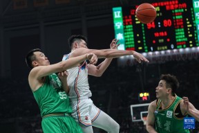 南宫28包含辽宁本钢发布备战花絮；加时末段主帅复盘；NBA季后赛任务艰巨；身体对抗强度拉满的词条
